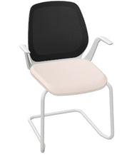 Lade das Bild in den Galerie-Viewer, Quarterback 2 Besucherstuhl Freischwinger (Box) Sedus