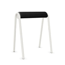 Lade das Bild in den Galerie-Viewer, se:lab Hopper Stehhocker SEDUS (Box)