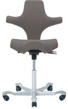 Lade das Bild in den Galerie-Viewer, HAG Capisco 8106 Drehstuhl mit Sattelsitz
