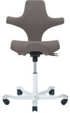 Lade das Bild in den Galerie-Viewer, HAG Capisco 8106 Drehstuhl mit Sattelsitz